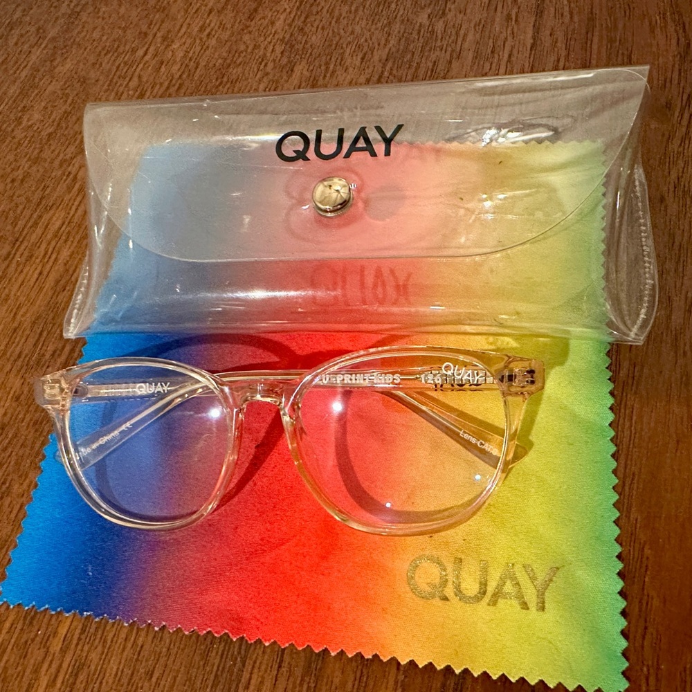 Quay Australia Blue light glasses for kids
